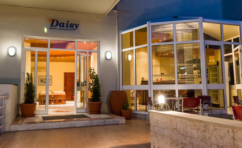 ريثيمنو Daisy Hotel Apartments المظهر الخارجي الصورة