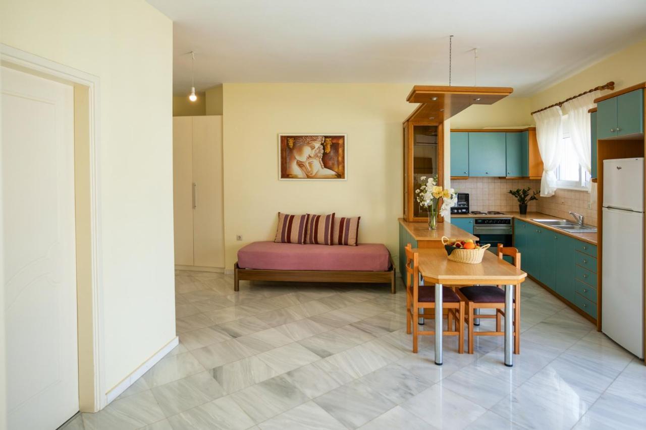 ريثيمنو Daisy Hotel Apartments المظهر الخارجي الصورة