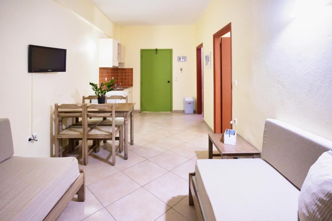 ريثيمنو Daisy Hotel Apartments المظهر الخارجي الصورة