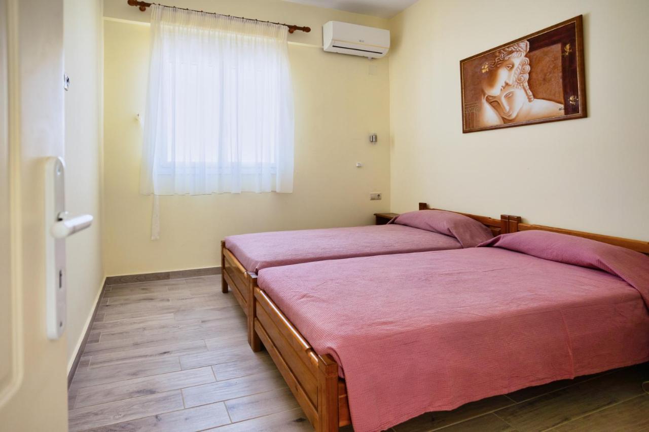 ريثيمنو Daisy Hotel Apartments المظهر الخارجي الصورة