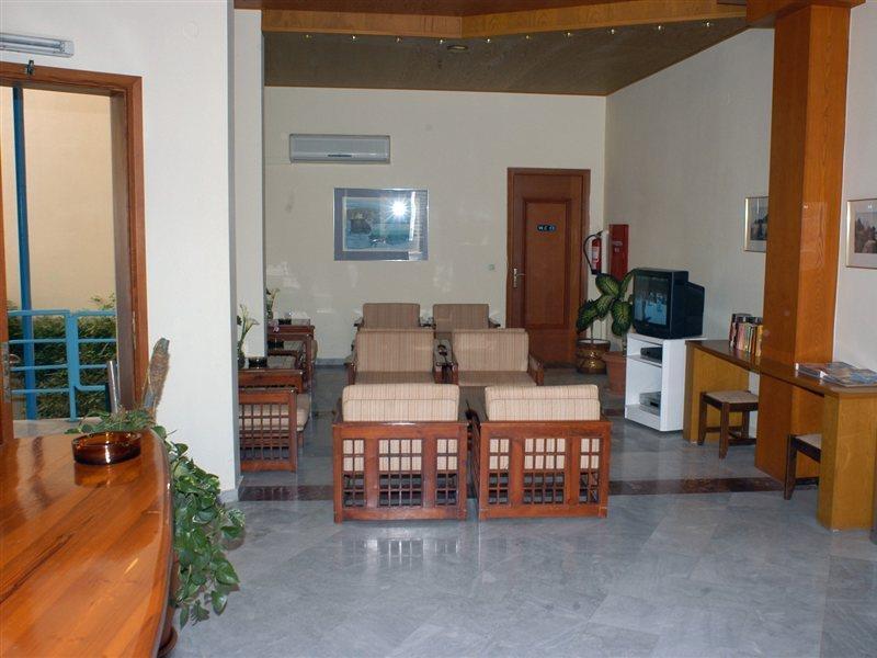ريثيمنو Daisy Hotel Apartments المظهر الخارجي الصورة