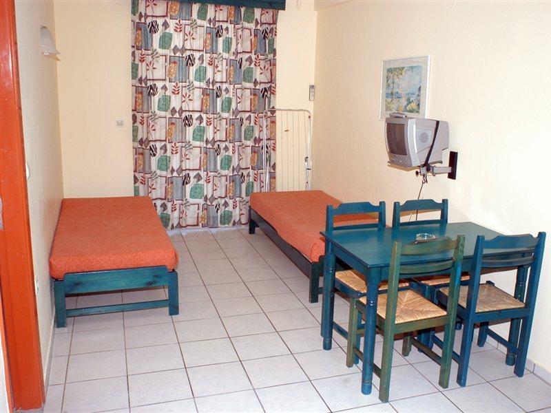 ريثيمنو Daisy Hotel Apartments المظهر الخارجي الصورة