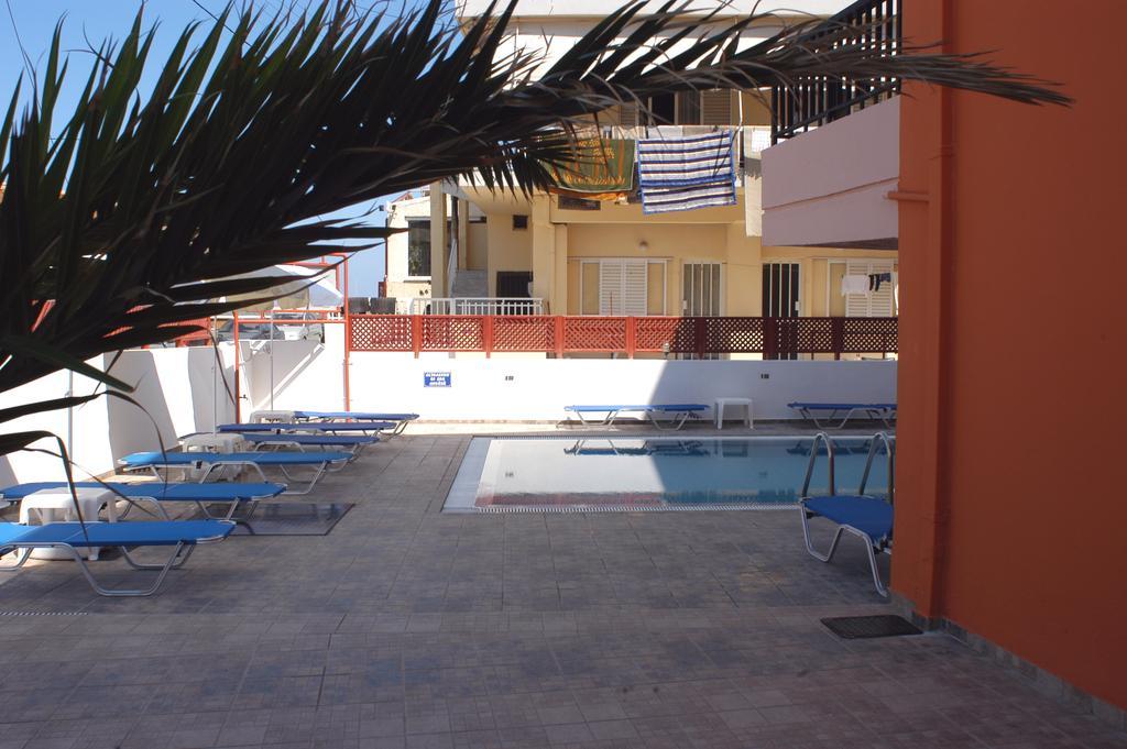 ريثيمنو Daisy Hotel Apartments المظهر الخارجي الصورة